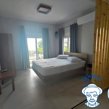 Aparthotel Emmanuel *